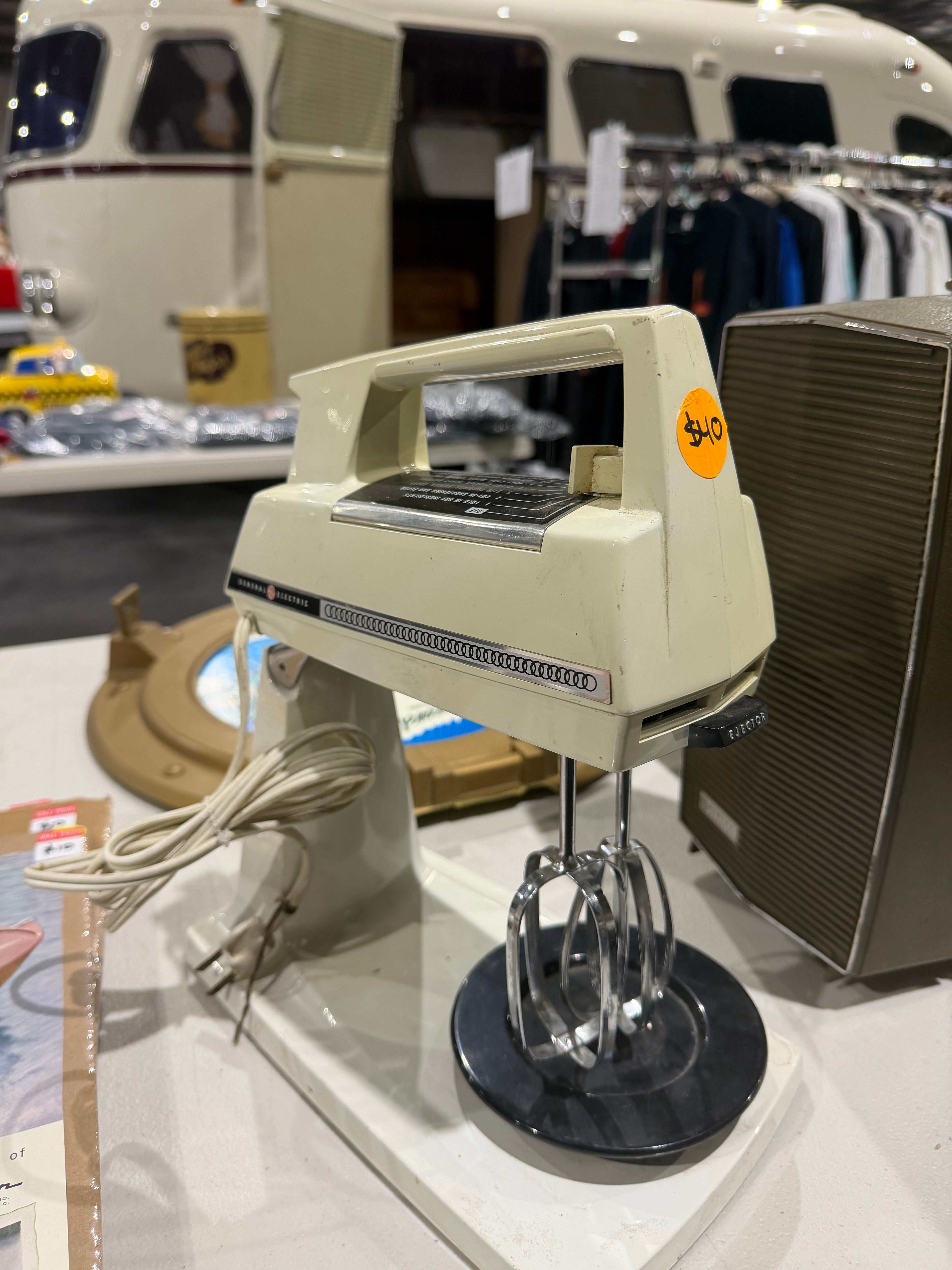 Vintage General Electric Mixer