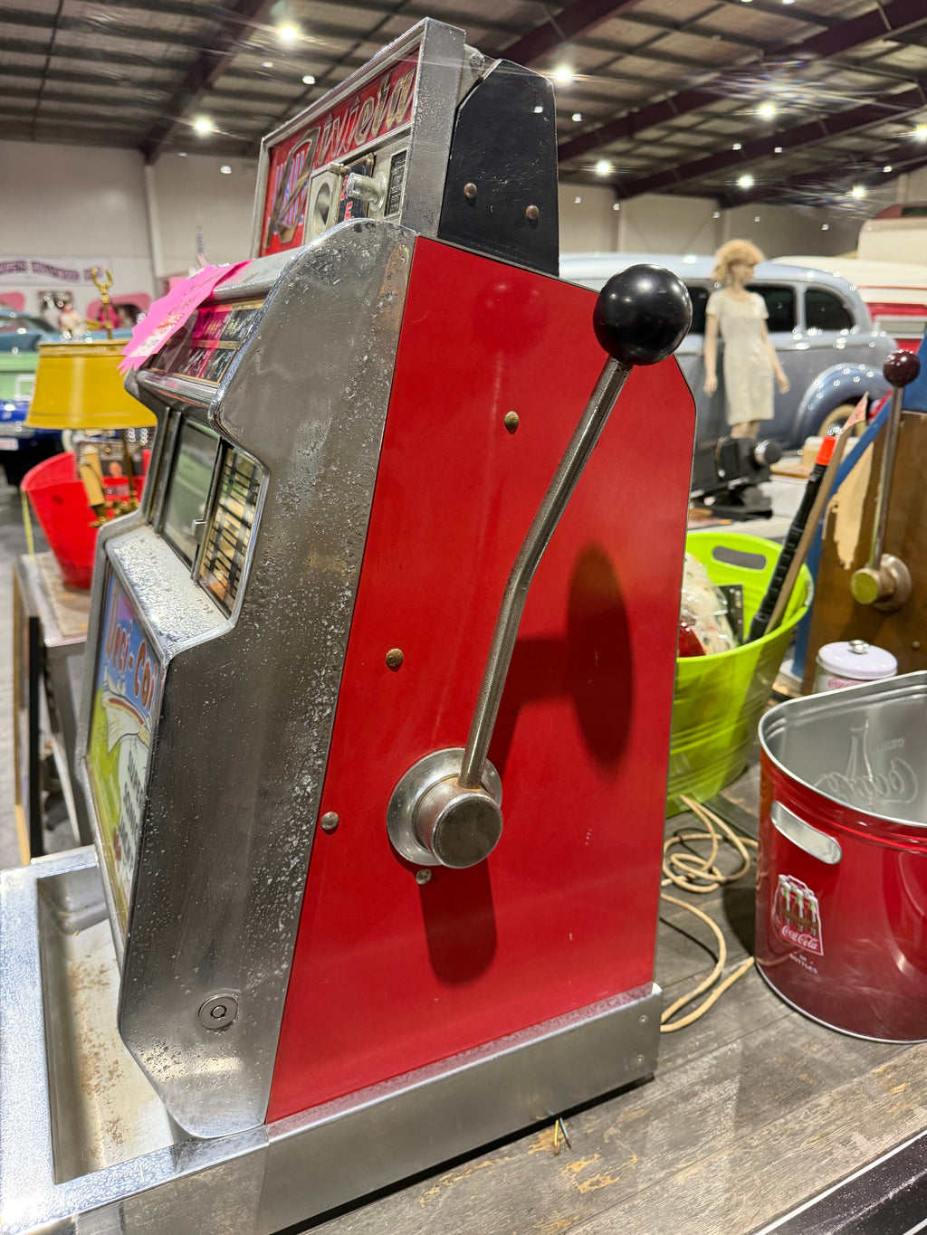 Vintage Riviera Deci-Coin Jackpot Machine